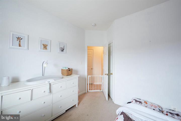 NORTHRIDGE VILLAGE - Residential Lease