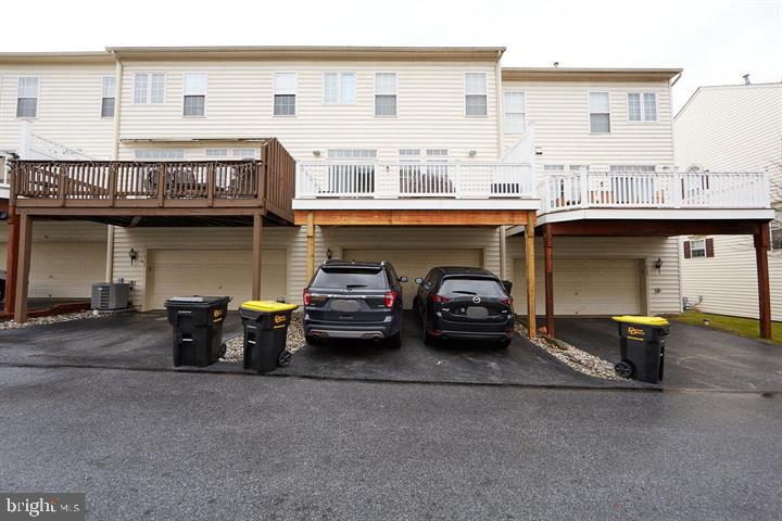 NORTHRIDGE VILLAGE - Residential Lease