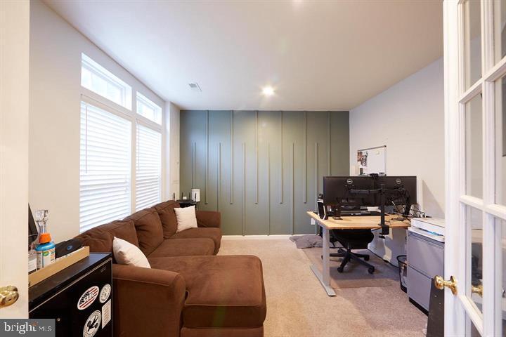 NORTHRIDGE VILLAGE - Residential Lease