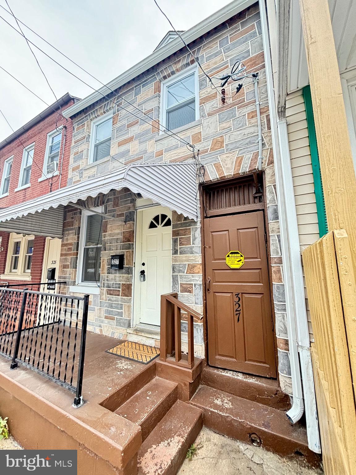 327 S 3RD STREET