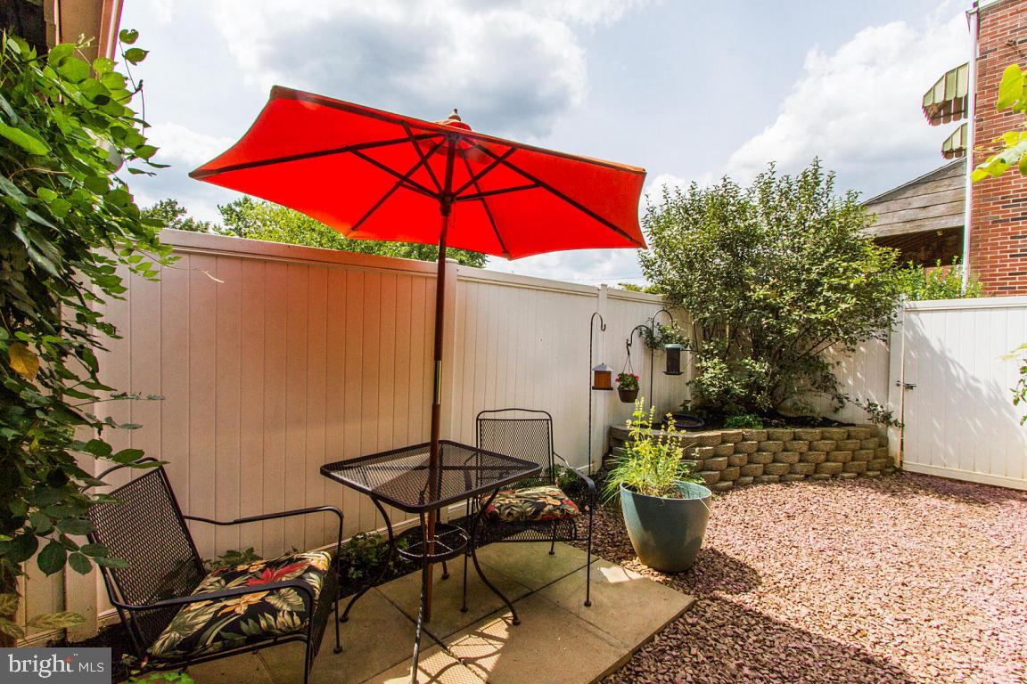 CABBAGE HILL - Residential