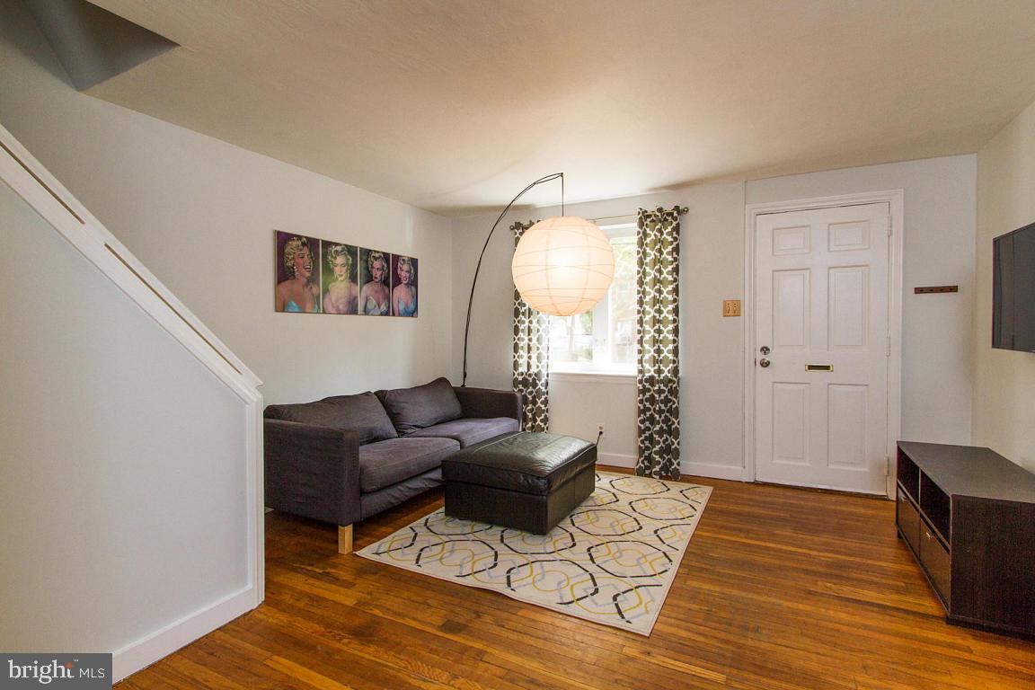 CABBAGE HILL - Residential