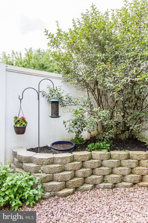 CABBAGE HILL - Residential