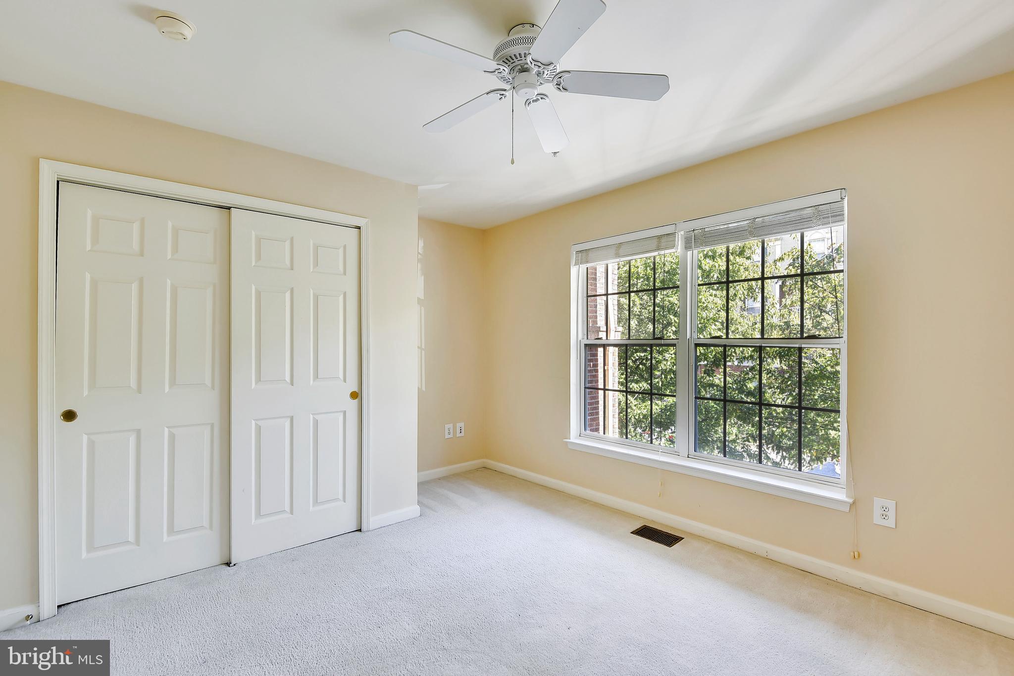 EDSON PARK - Residential Lease