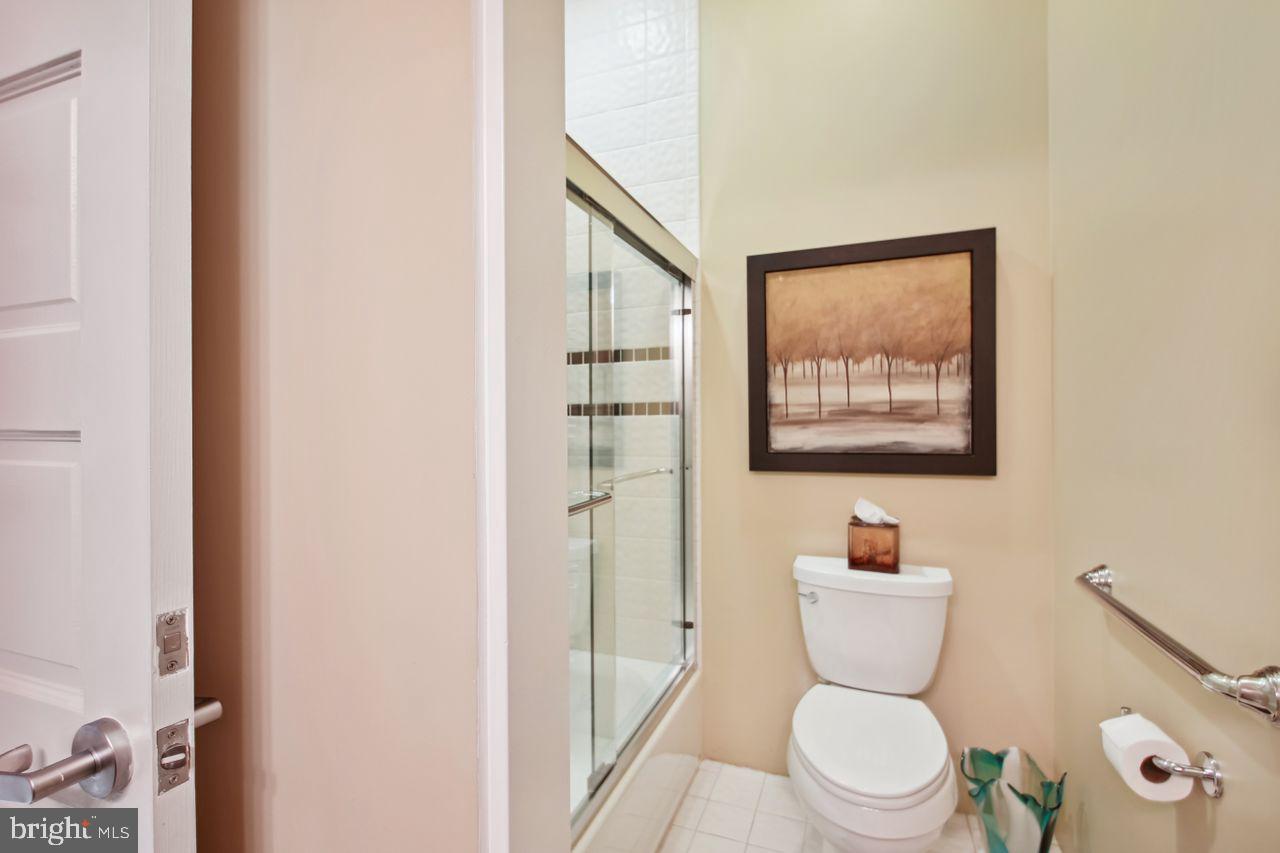 RANDALLS TRUST - Residential