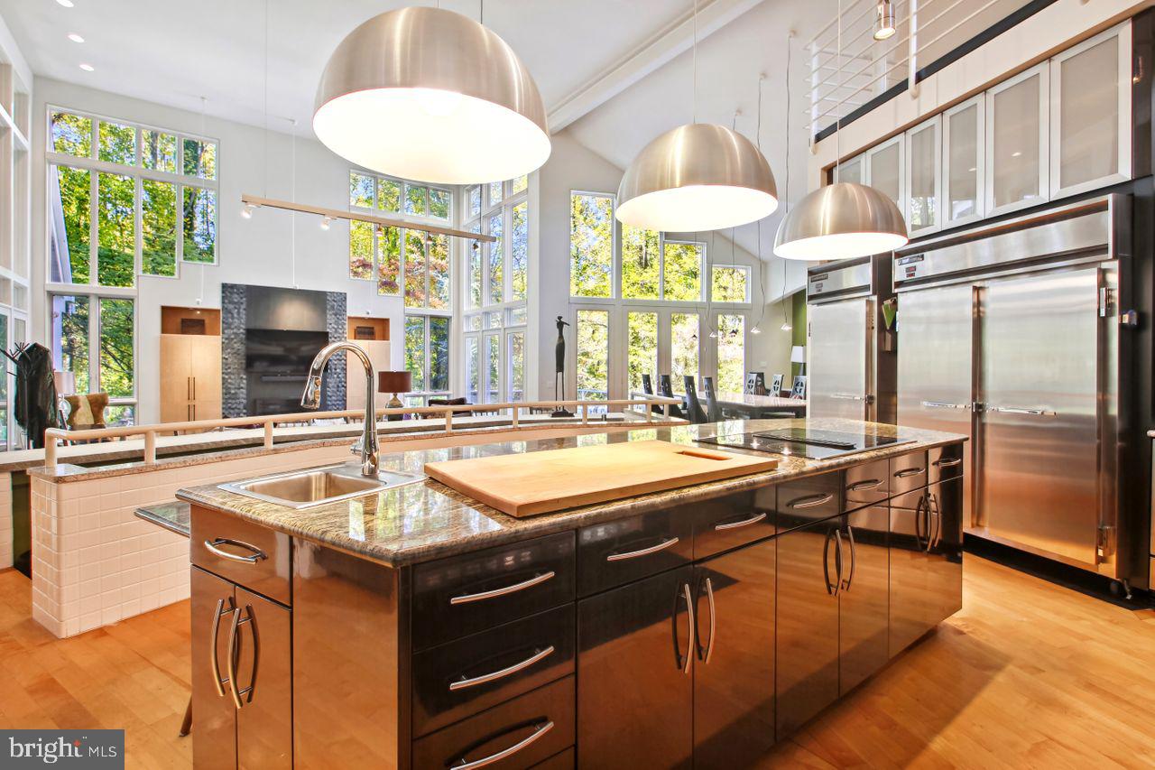 RANDALLS TRUST - Residential