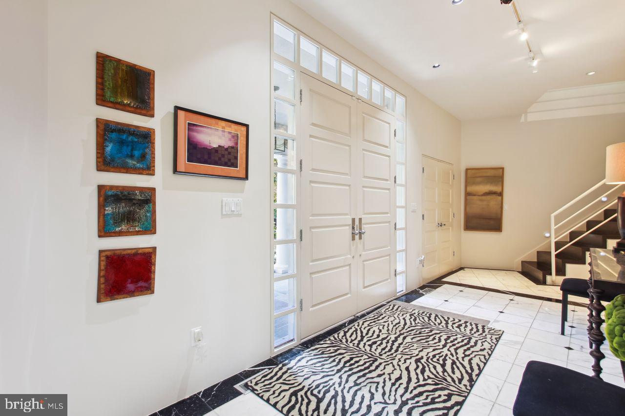 RANDALLS TRUST - Residential