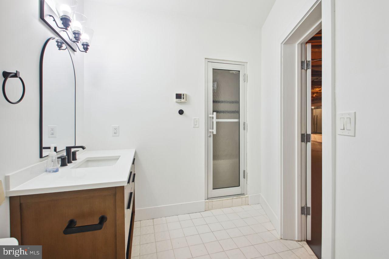 RANDALLS TRUST - Residential