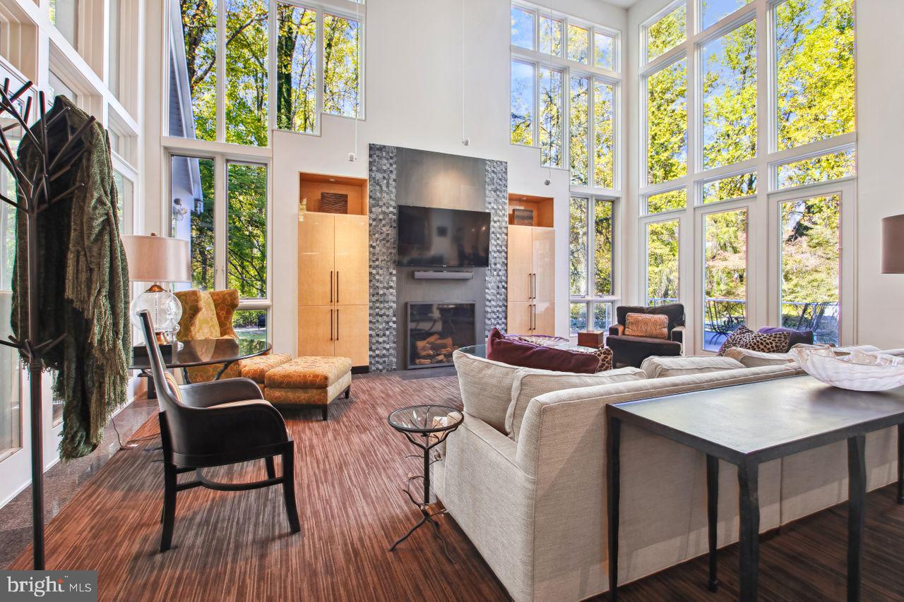 RANDALLS TRUST - Residential