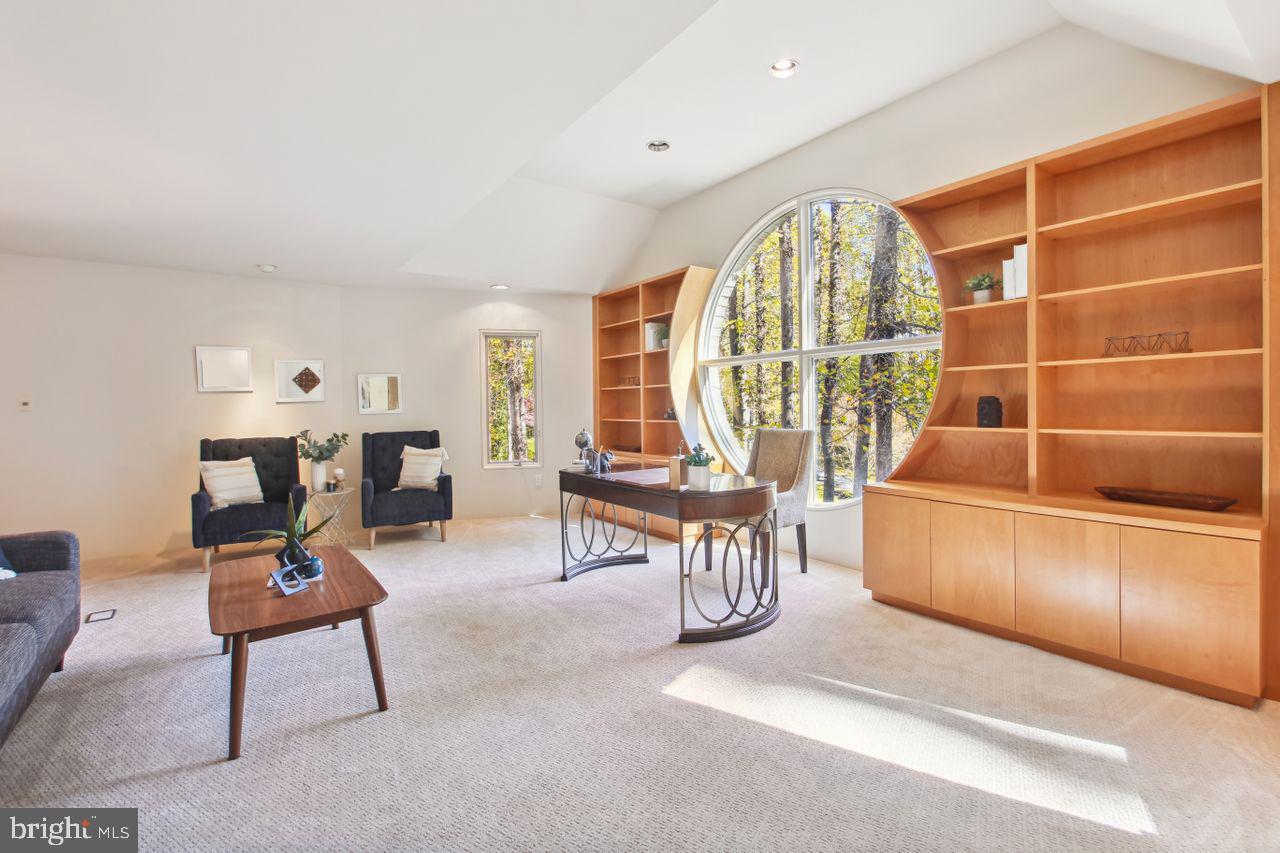 RANDALLS TRUST - Residential