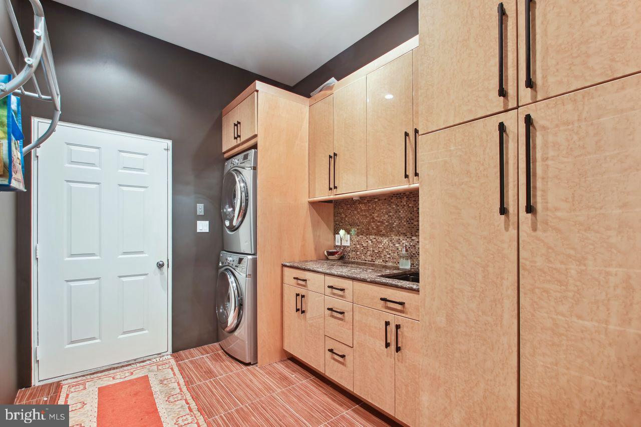 RANDALLS TRUST - Residential