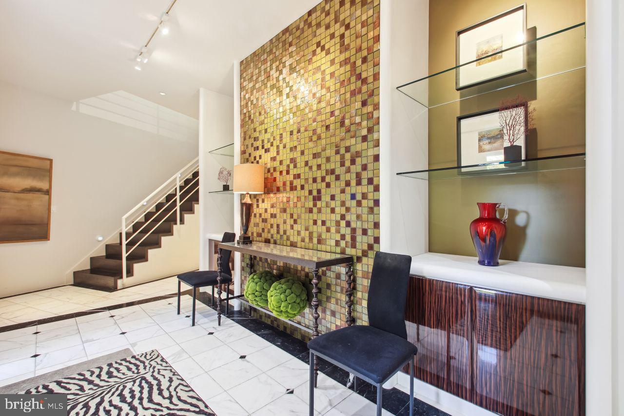 RANDALLS TRUST - Residential