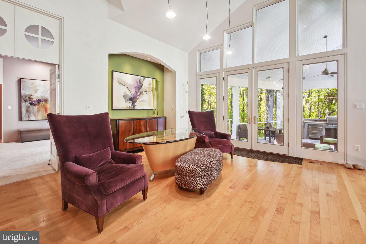 RANDALLS TRUST - Residential