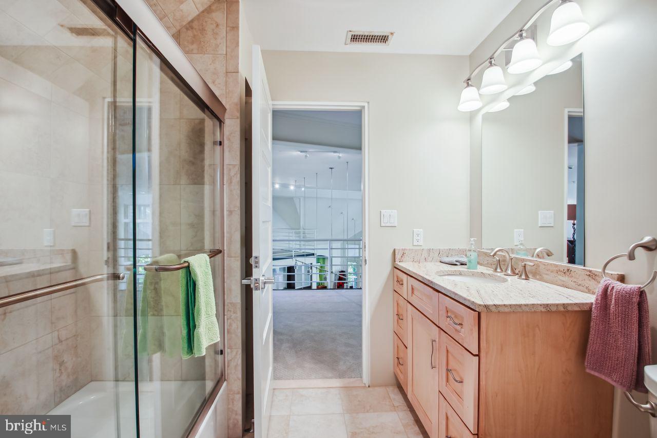 RANDALLS TRUST - Residential