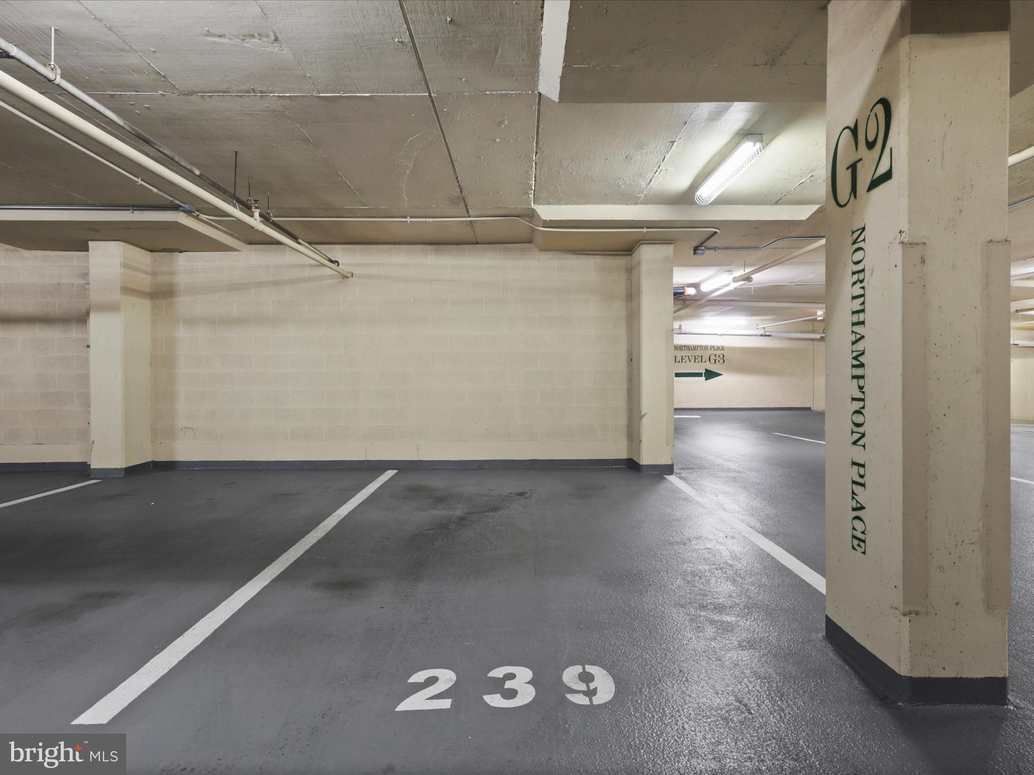 NORTHAMPTON - Residential