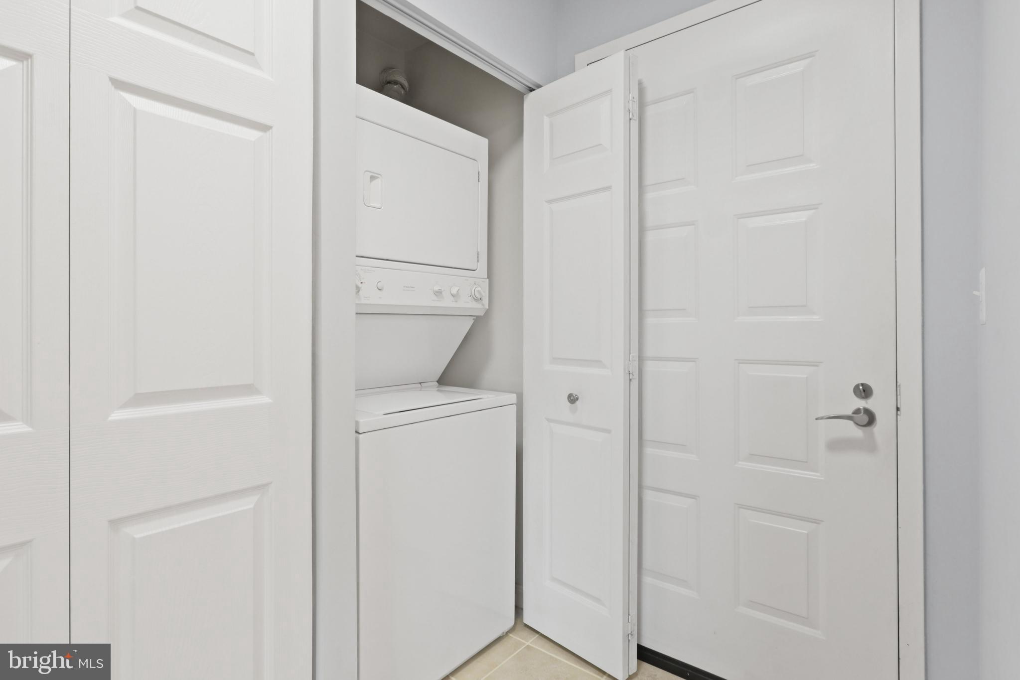 NORTHAMPTON - Residential