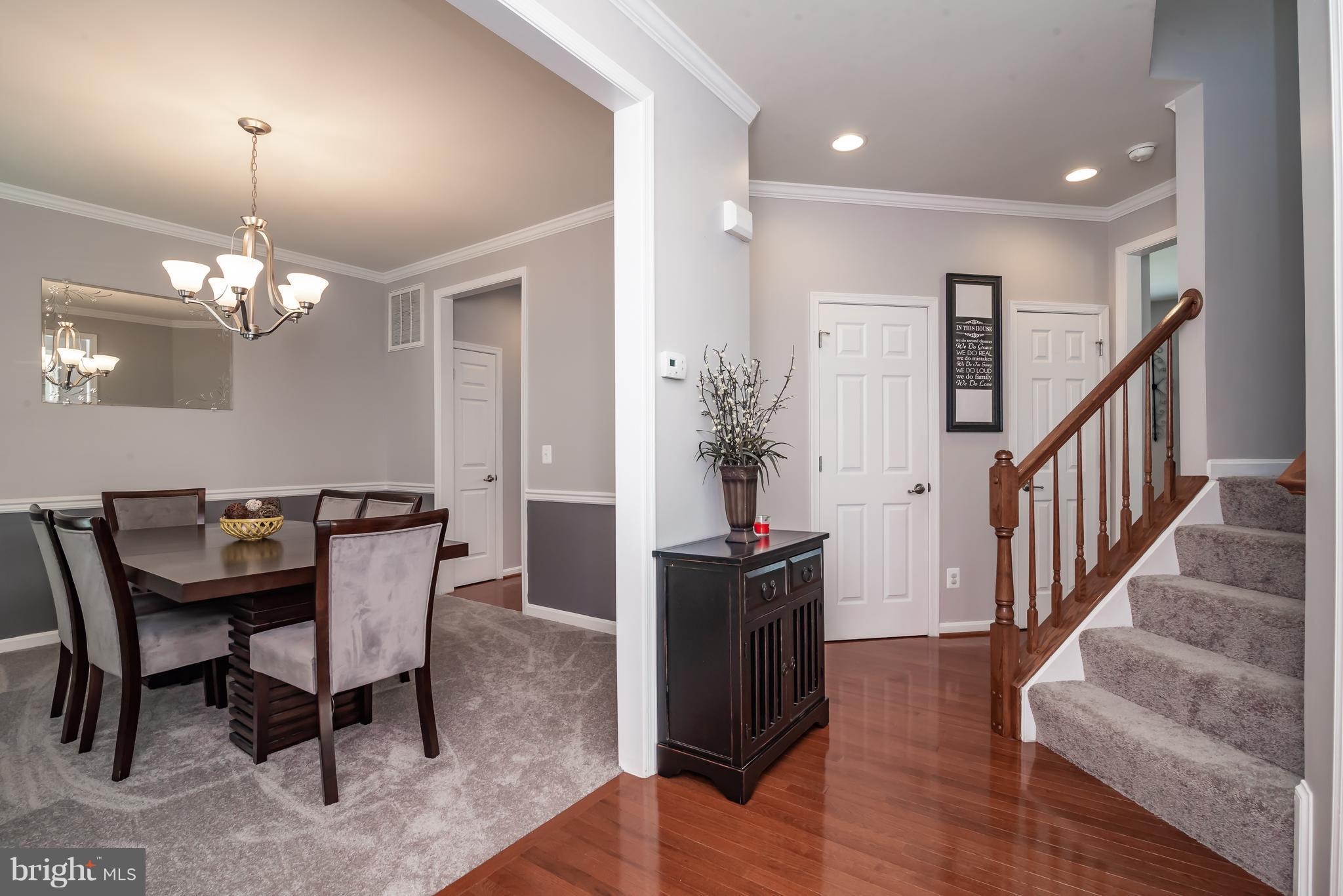 LADYSMITH VILLAGE - Residential