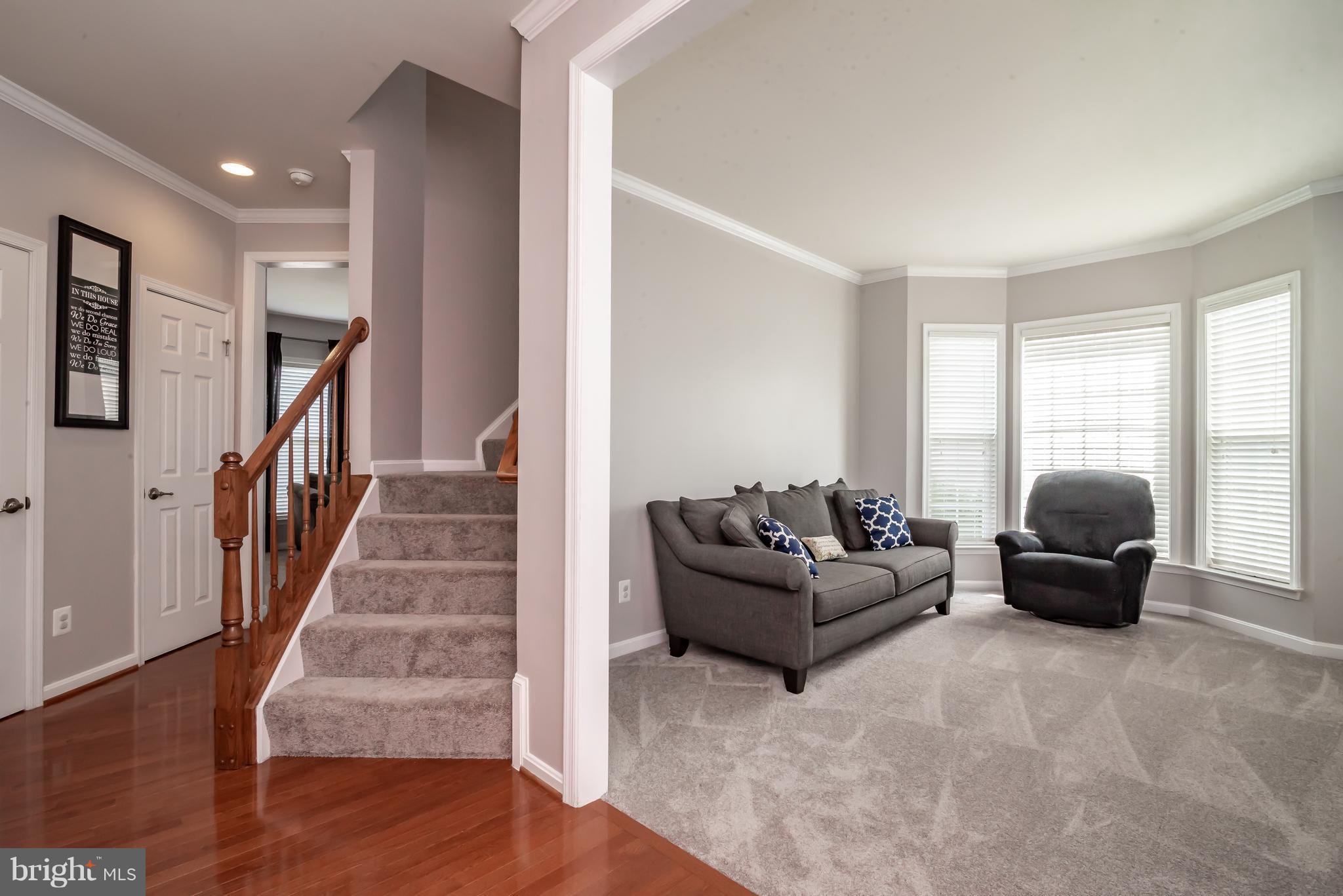 LADYSMITH VILLAGE - Residential