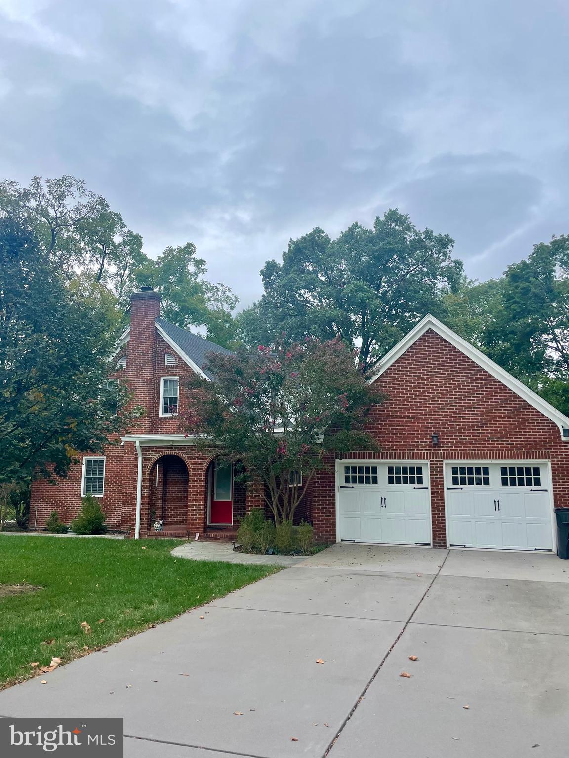 ANNABURG - Residential Lease