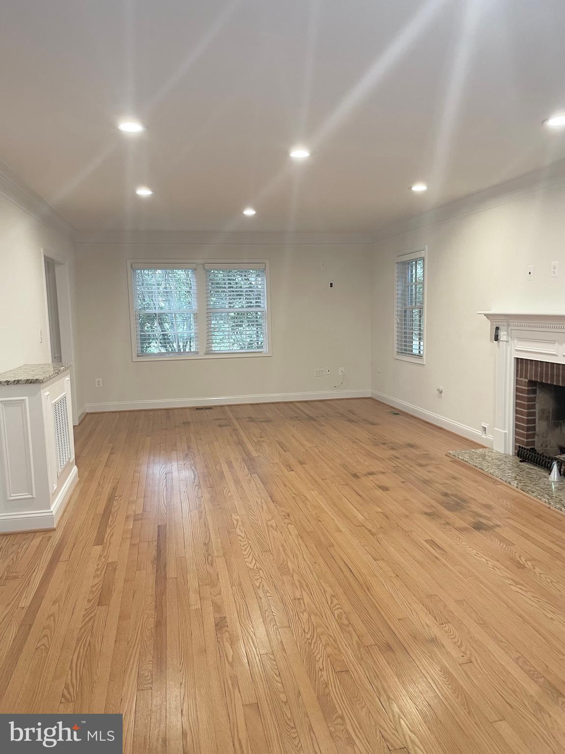 ANNABURG - Residential Lease