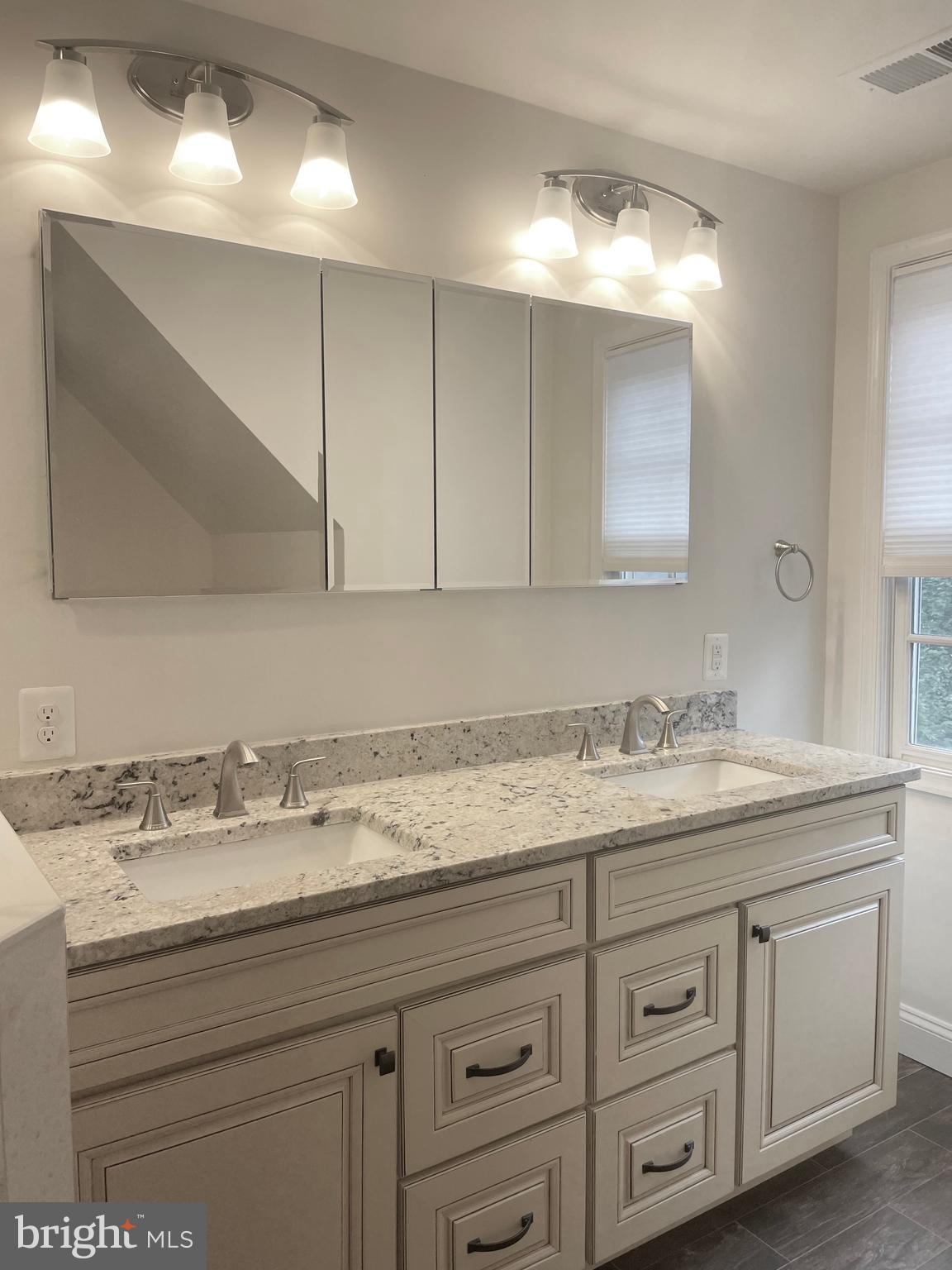 ANNABURG - Residential Lease