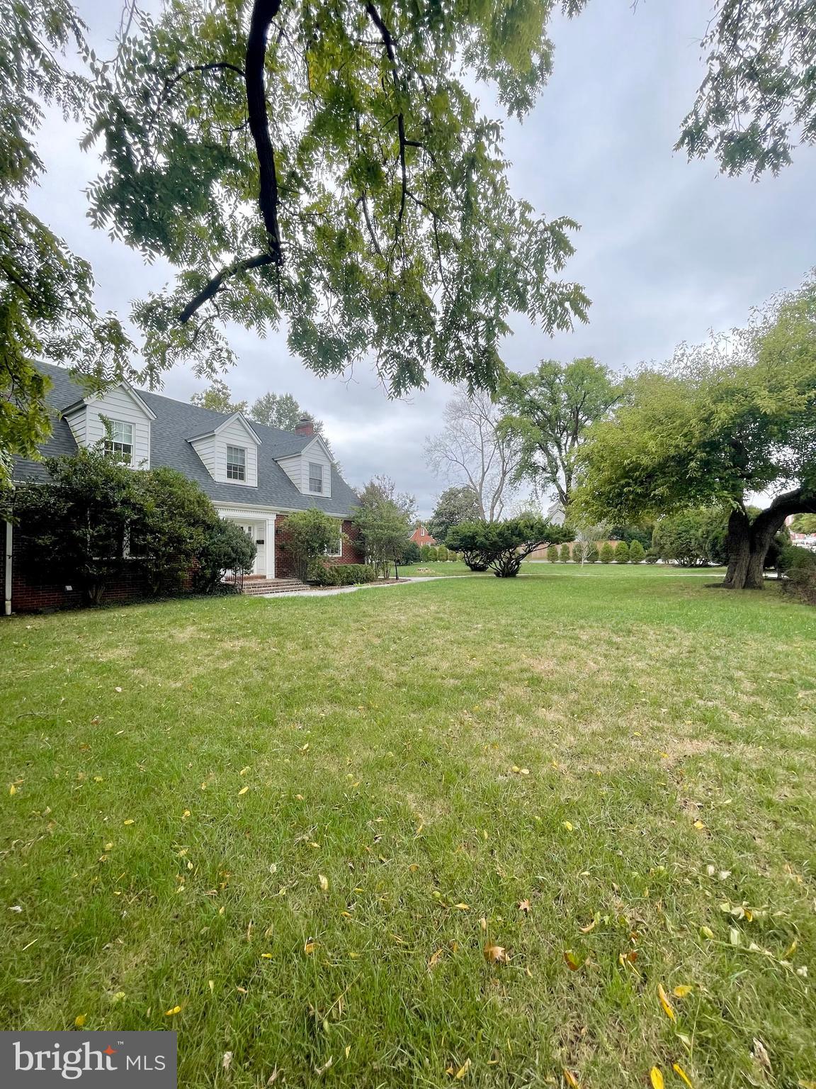 ANNABURG - Residential Lease