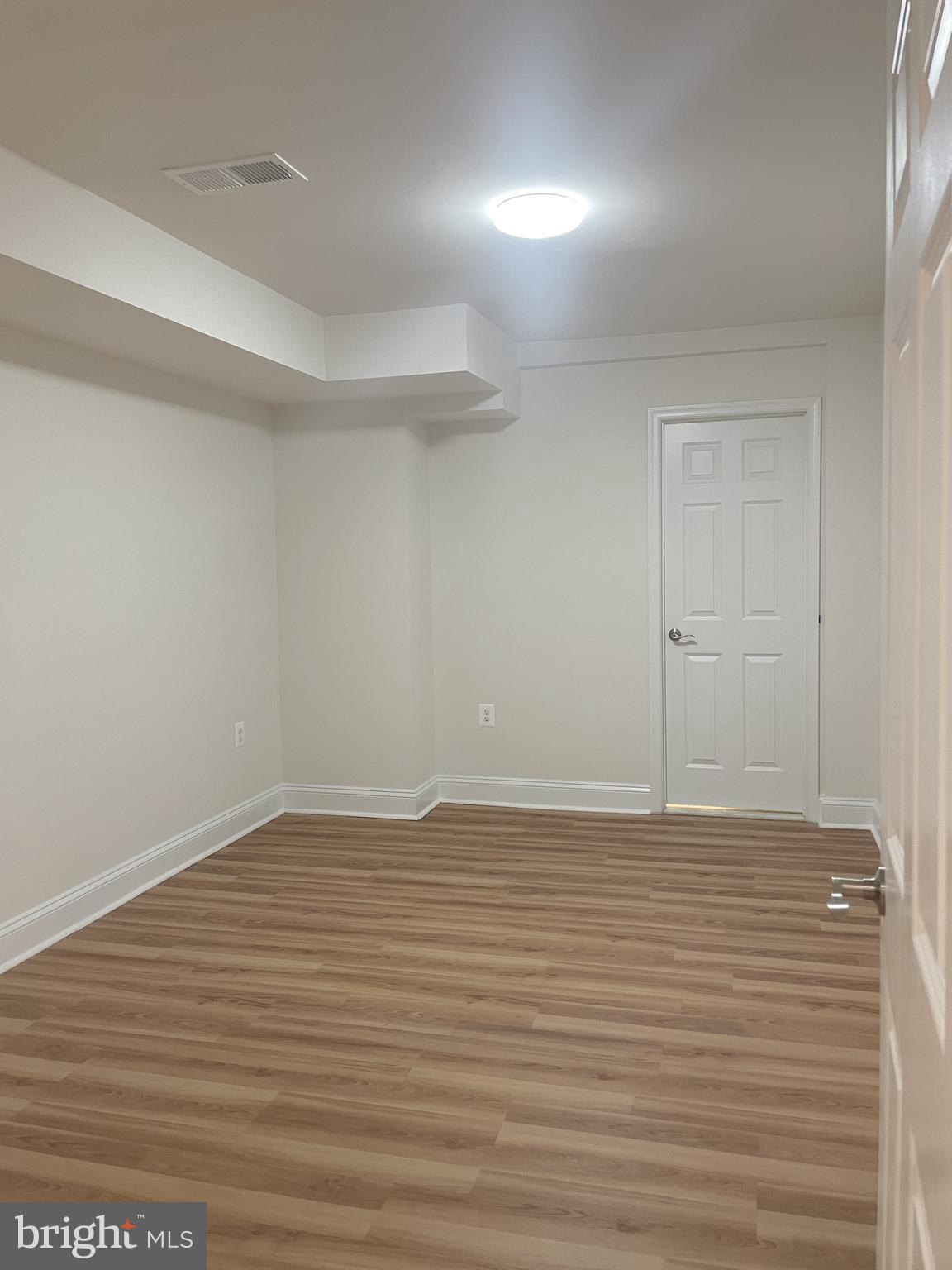 ANNABURG - Residential Lease