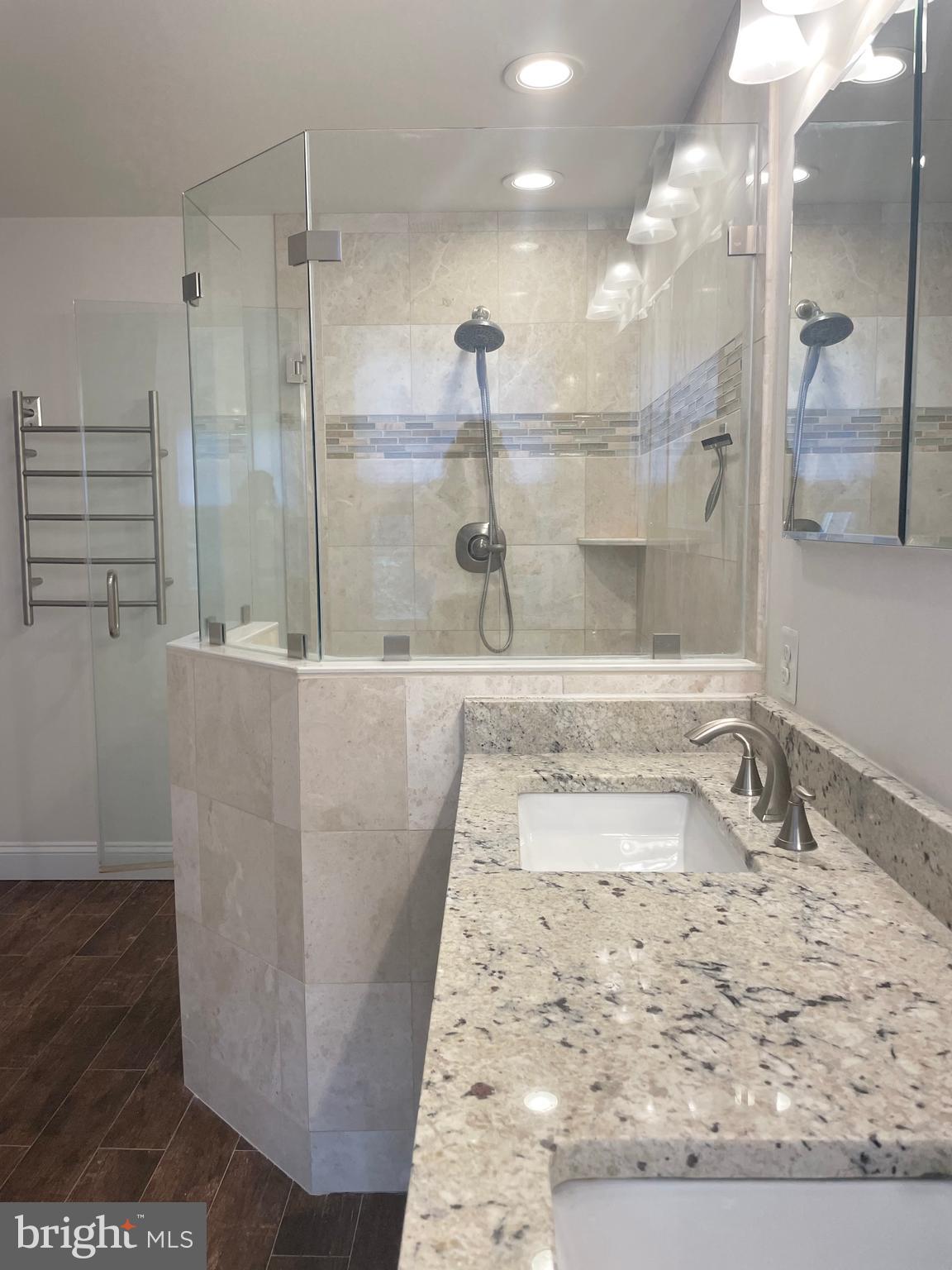 ANNABURG - Residential Lease