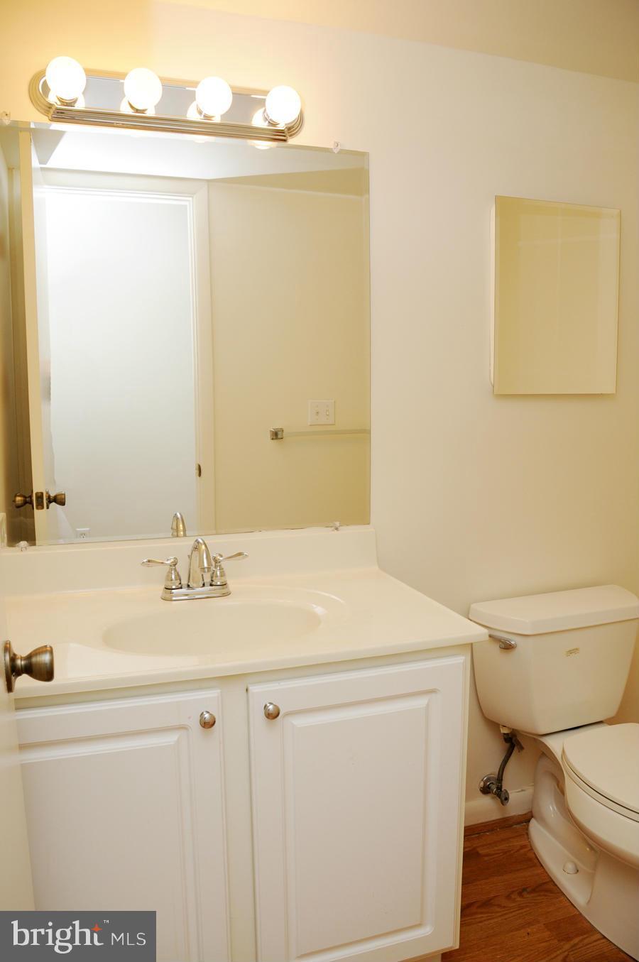 TOWN CENTER - Residential Lease