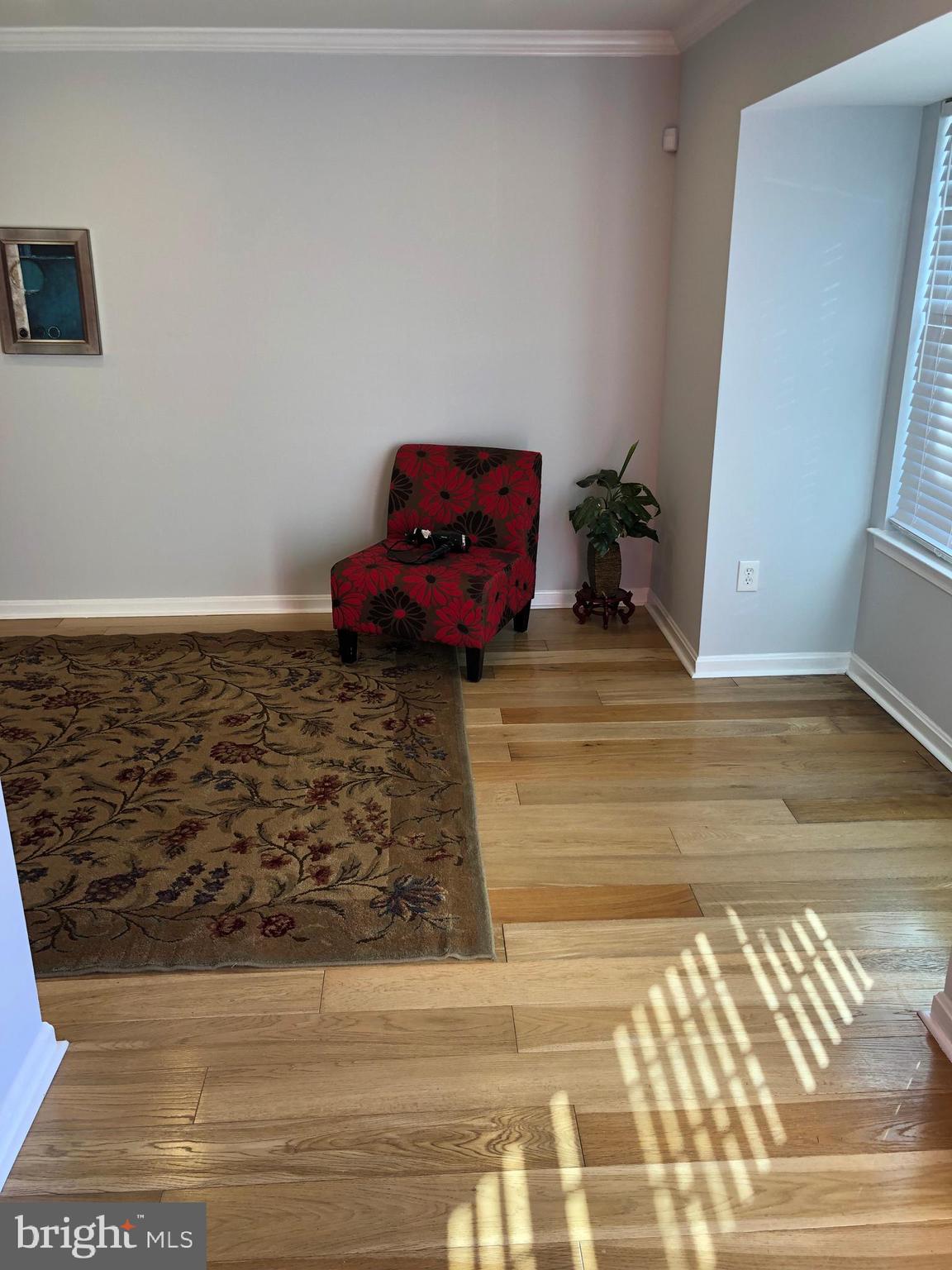 LANDOVER - Residential