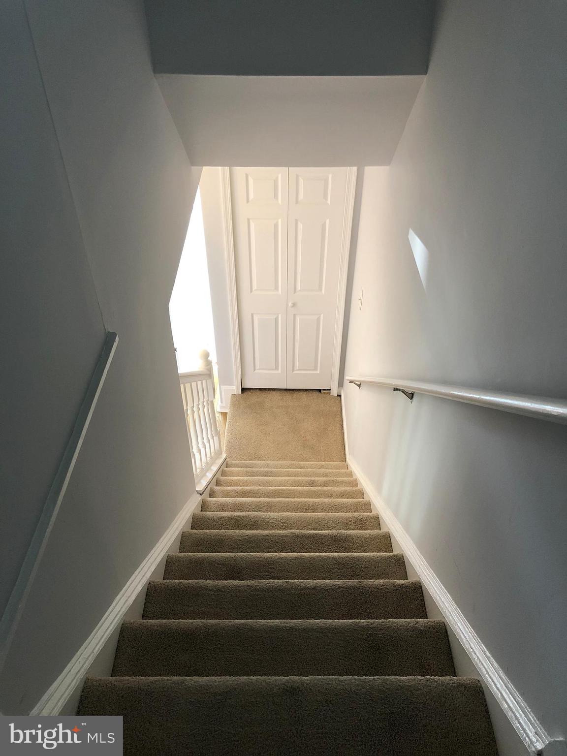 LANDOVER - Residential