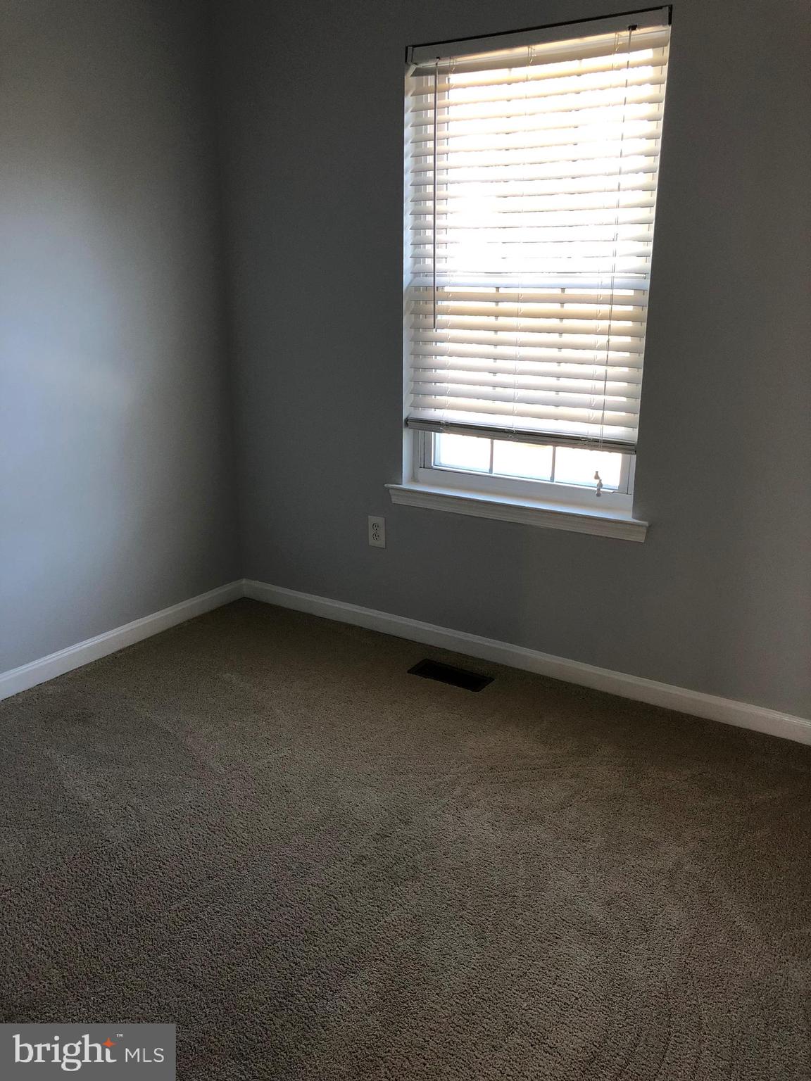 LANDOVER - Residential