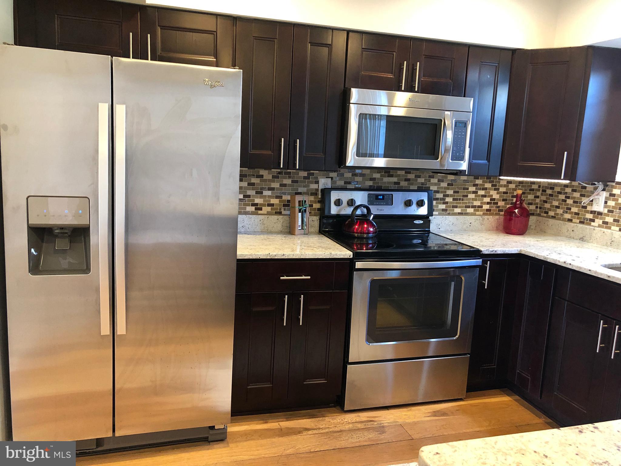 LANDOVER - Residential