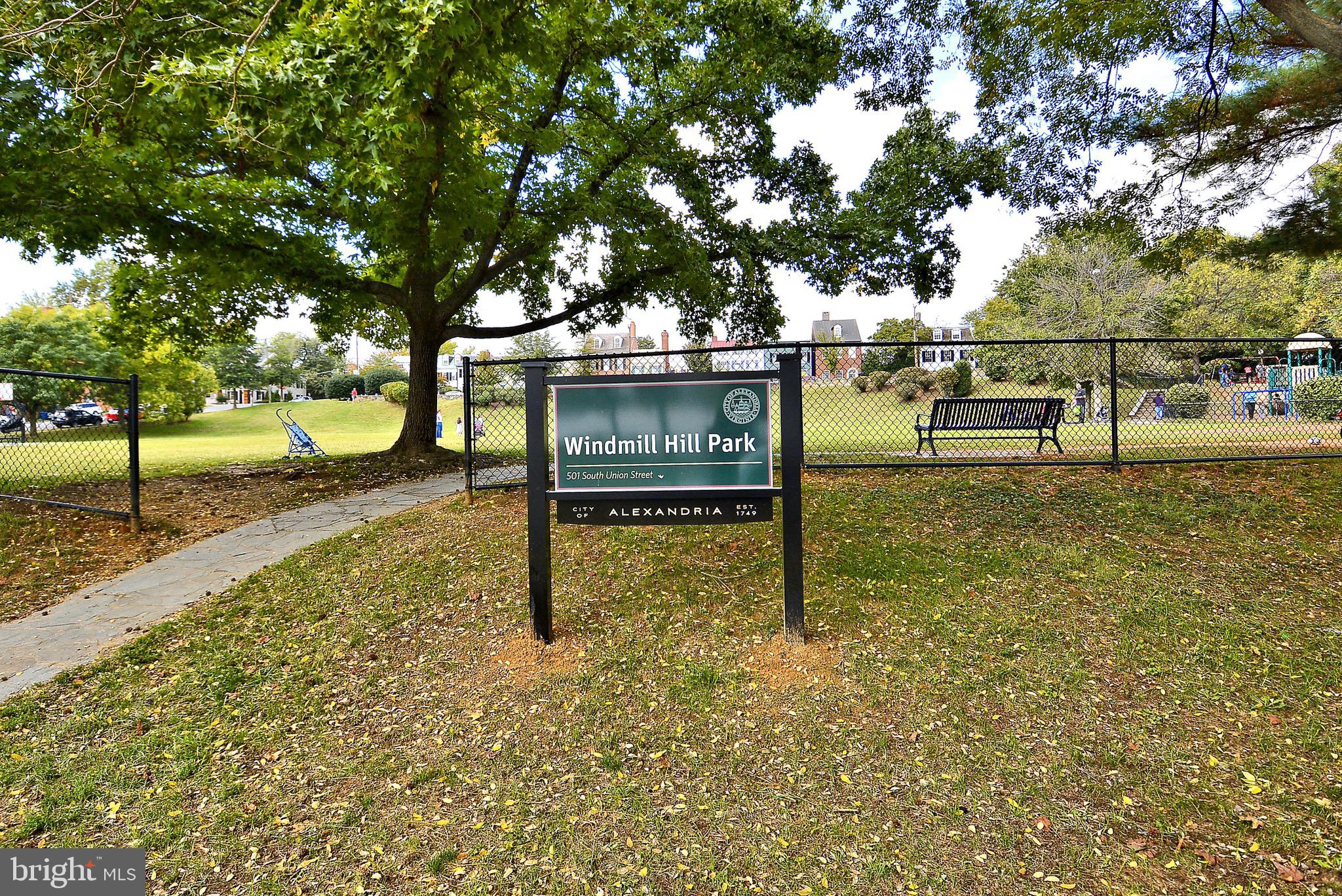 YATES GARDENS - Residential Lease