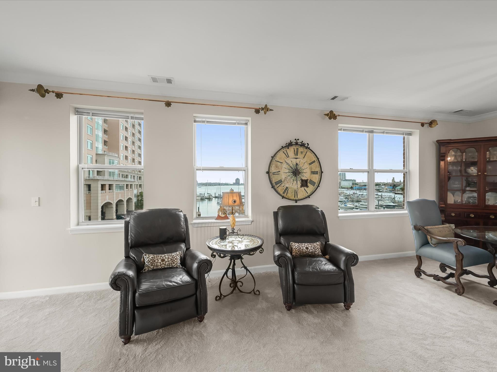 PIERSIDE AT HARBORVIEW - Residential