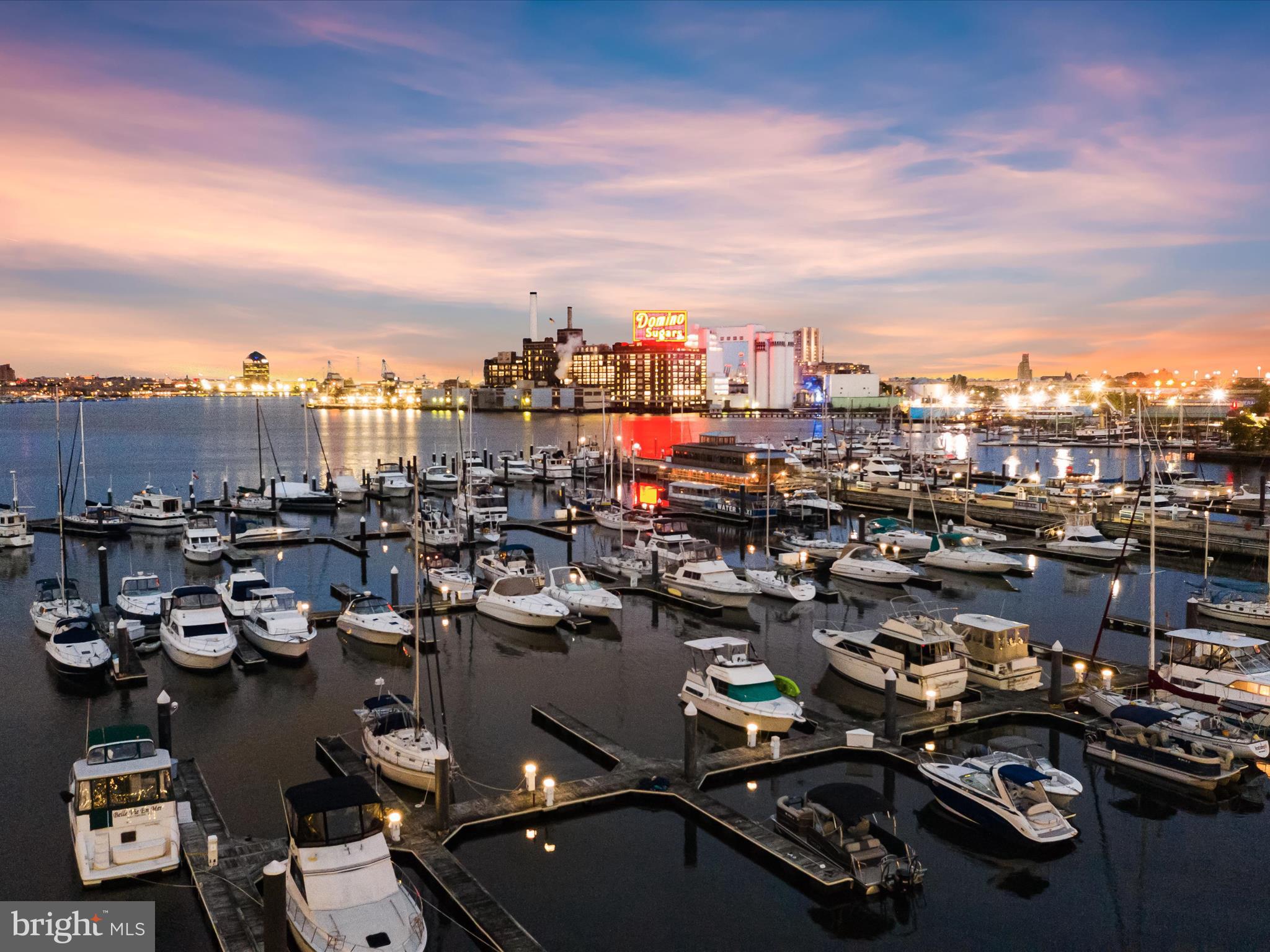 PIERSIDE AT HARBORVIEW - Residential