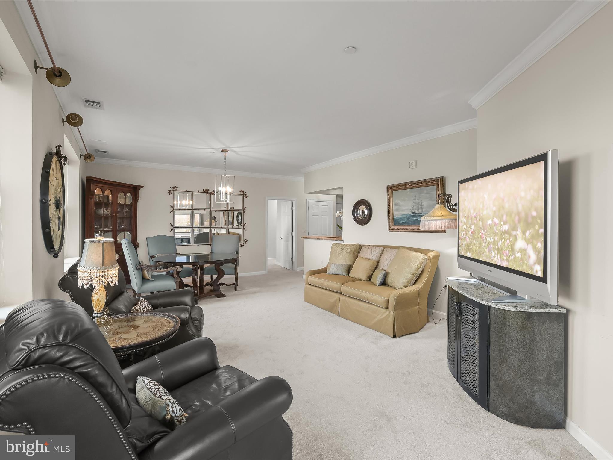 PIERSIDE AT HARBORVIEW - Residential