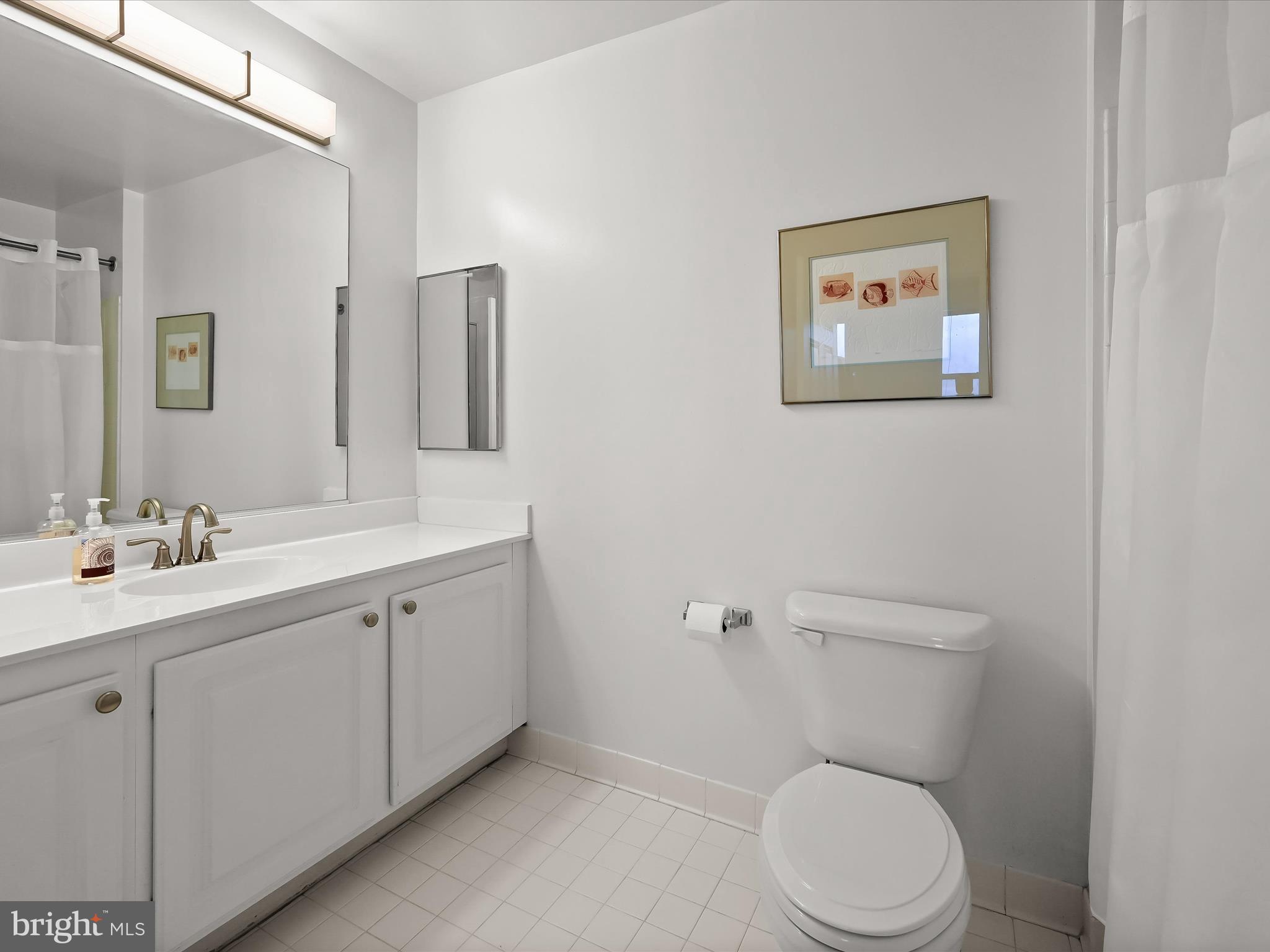 PIERSIDE AT HARBORVIEW - Residential