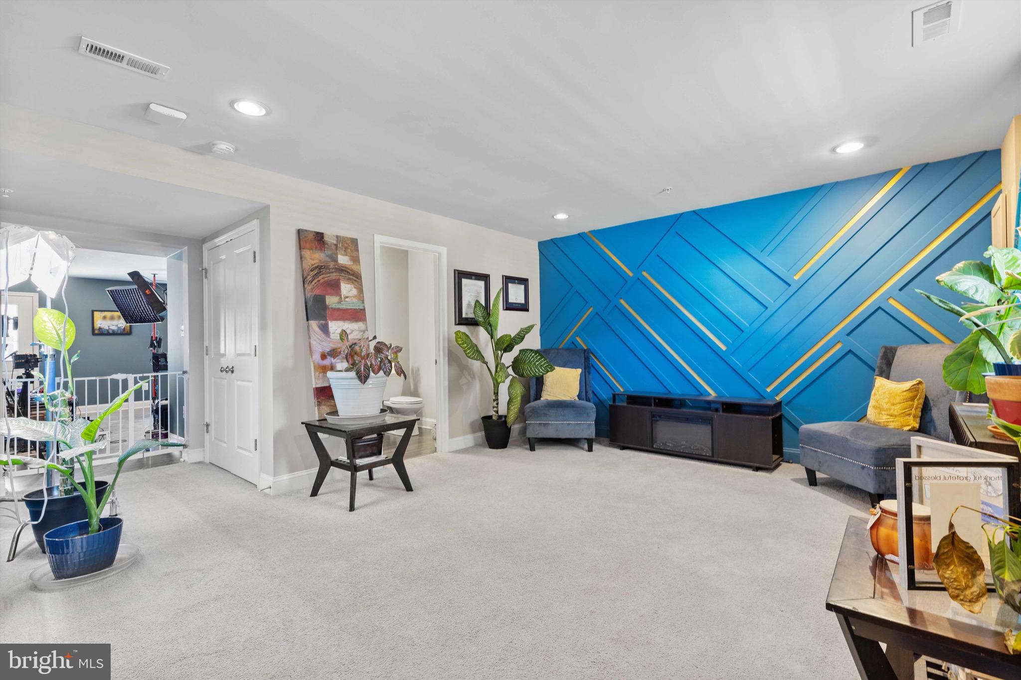 STONEHAVEN - Residential