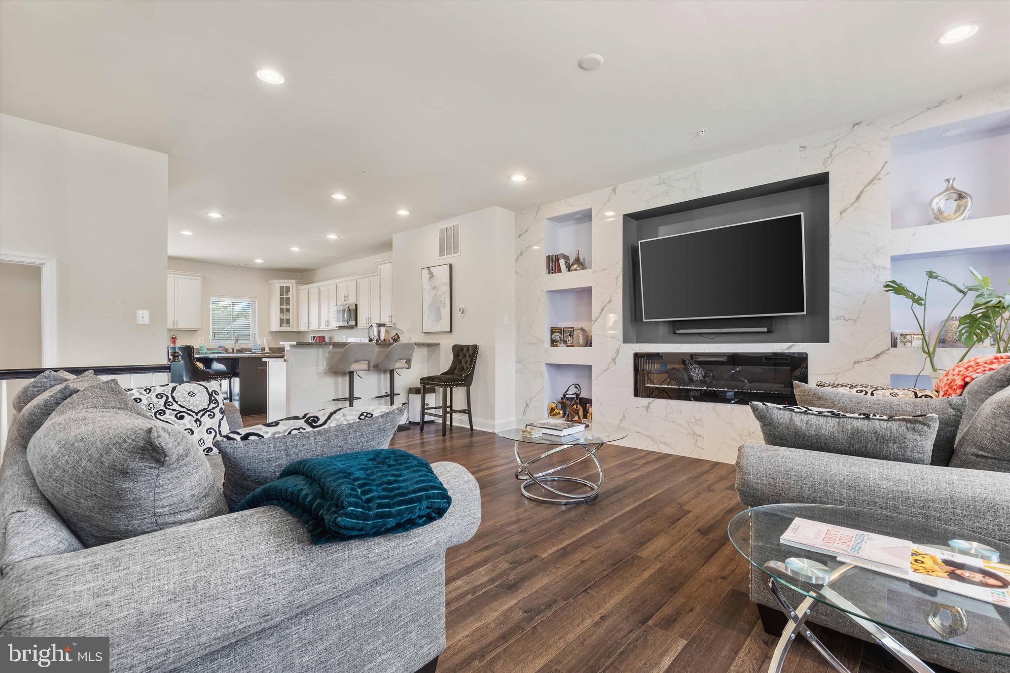 STONEHAVEN - Residential