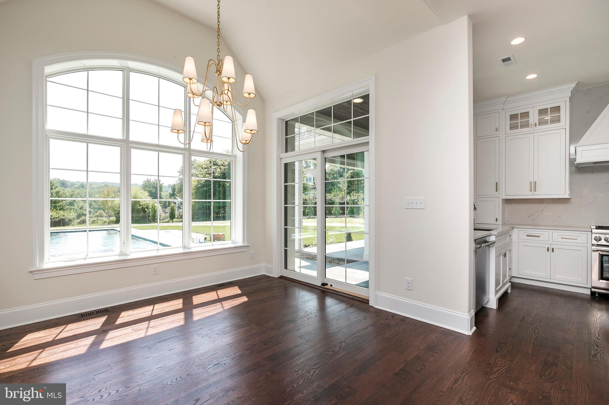 ESTATES AT HOWELL RIDGE - Residential