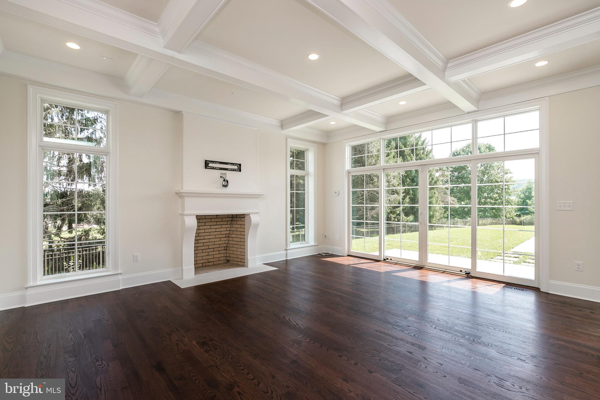 ESTATES AT HOWELL RIDGE - Residential