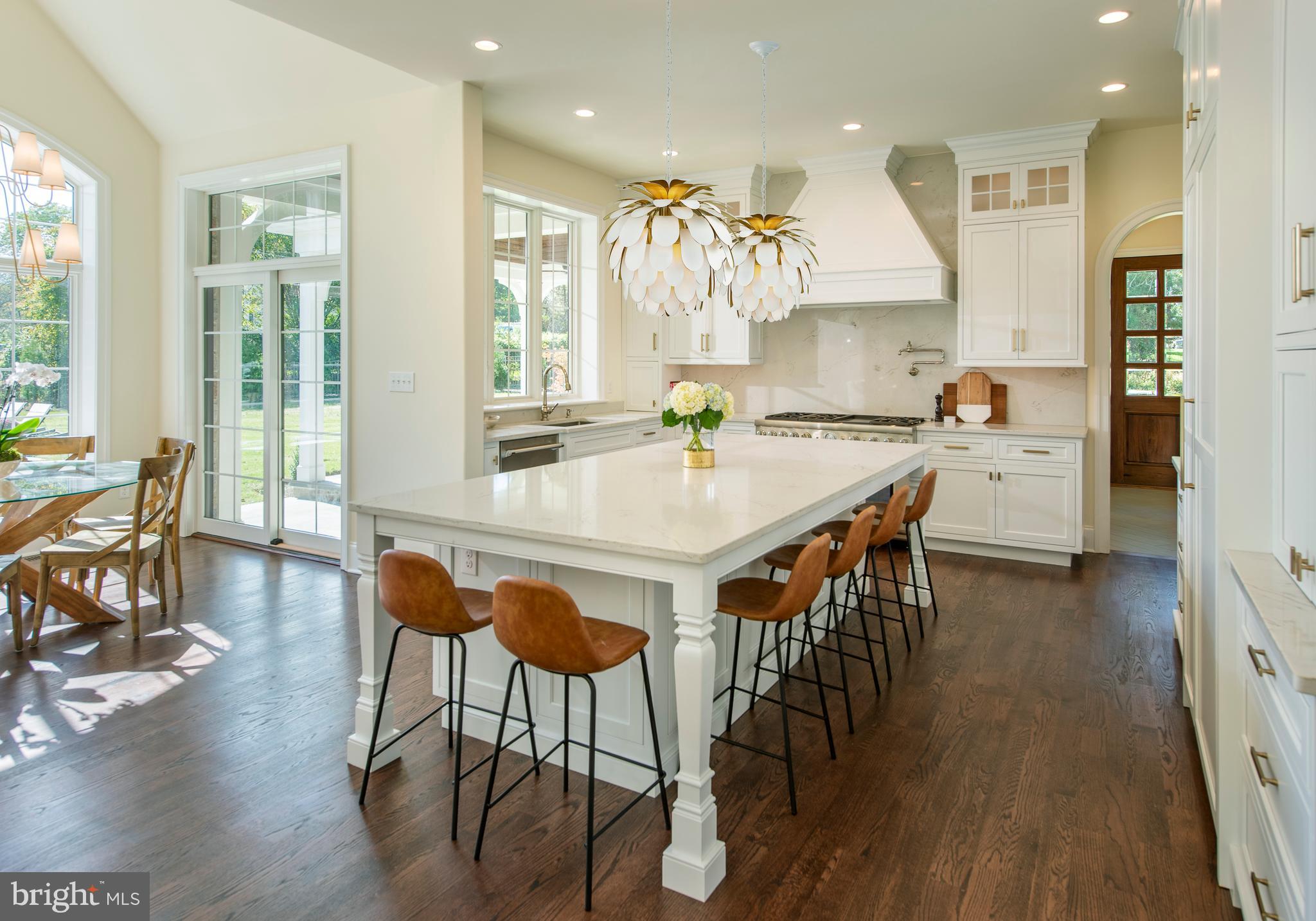 ESTATES AT HOWELL RIDGE - Residential