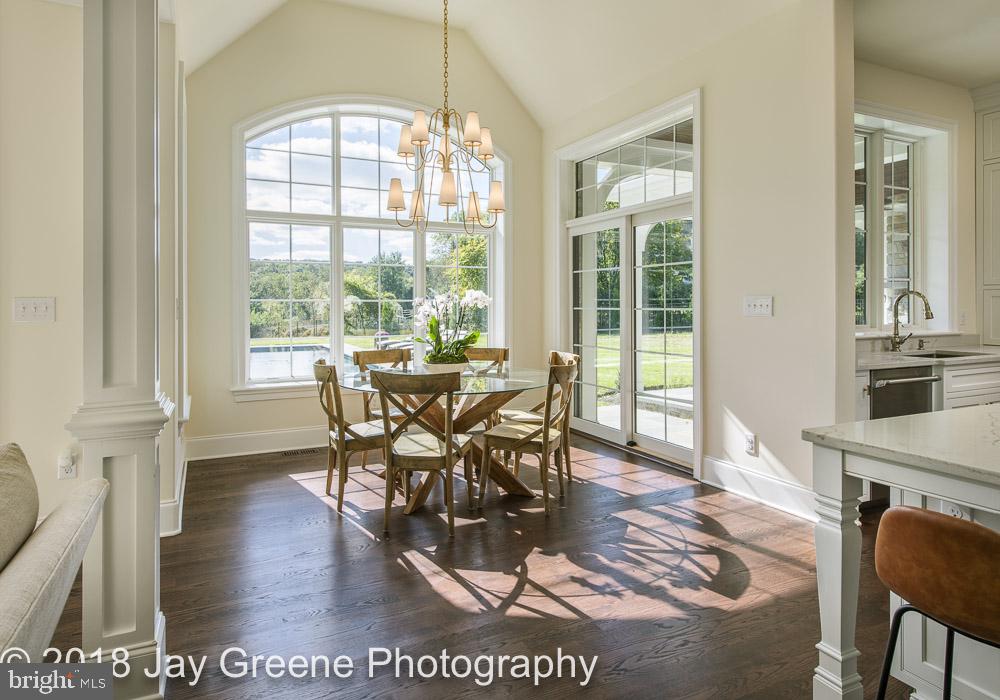 ESTATES AT HOWELL RIDGE - Residential