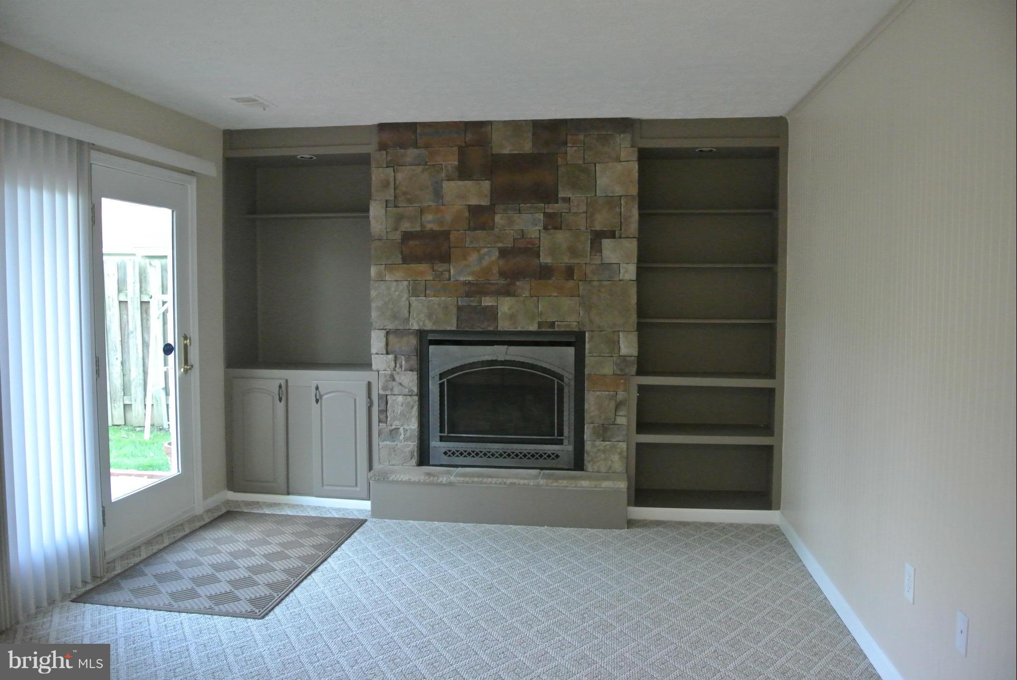 REFLECTION LAKE - Residential