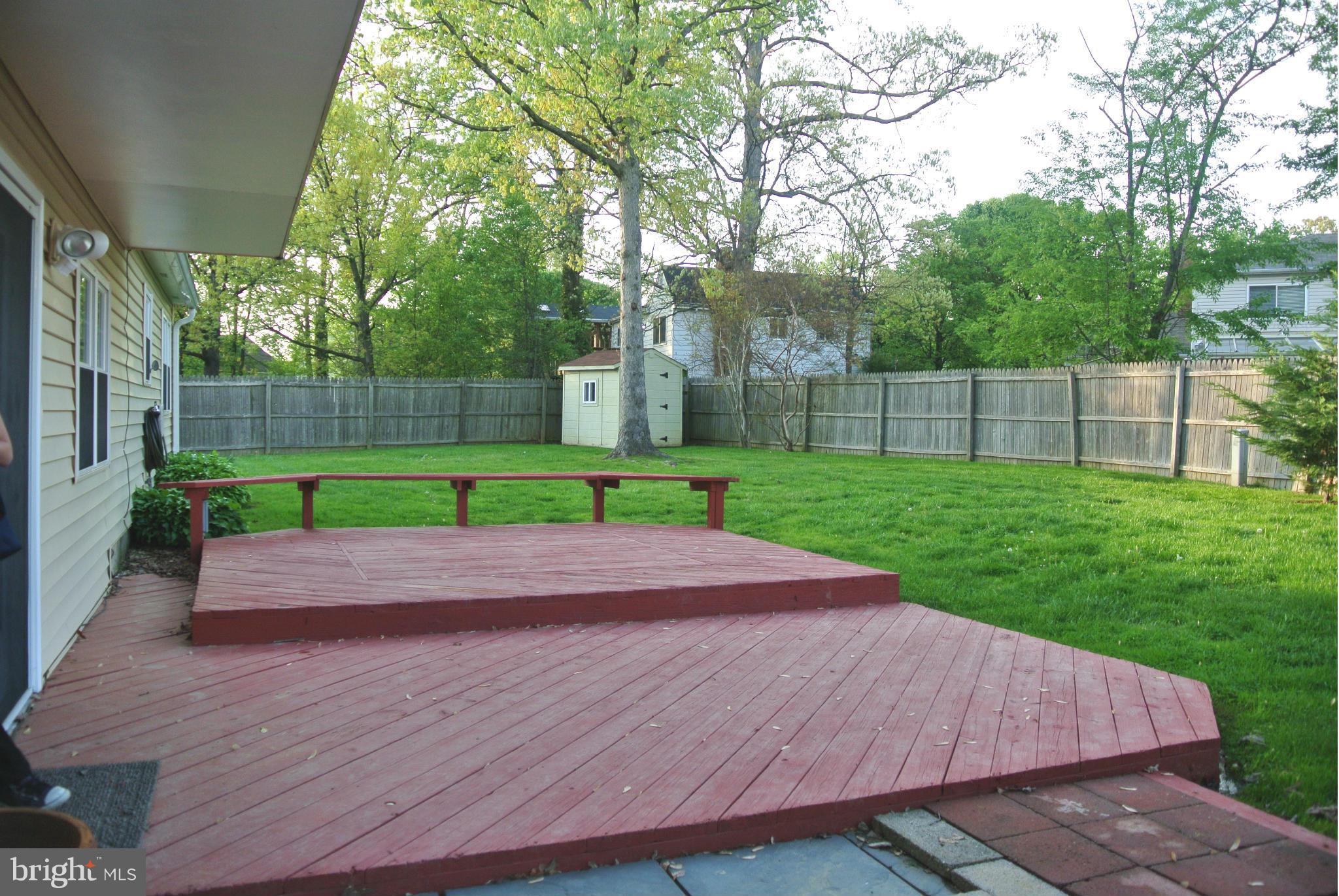 REFLECTION LAKE - Residential