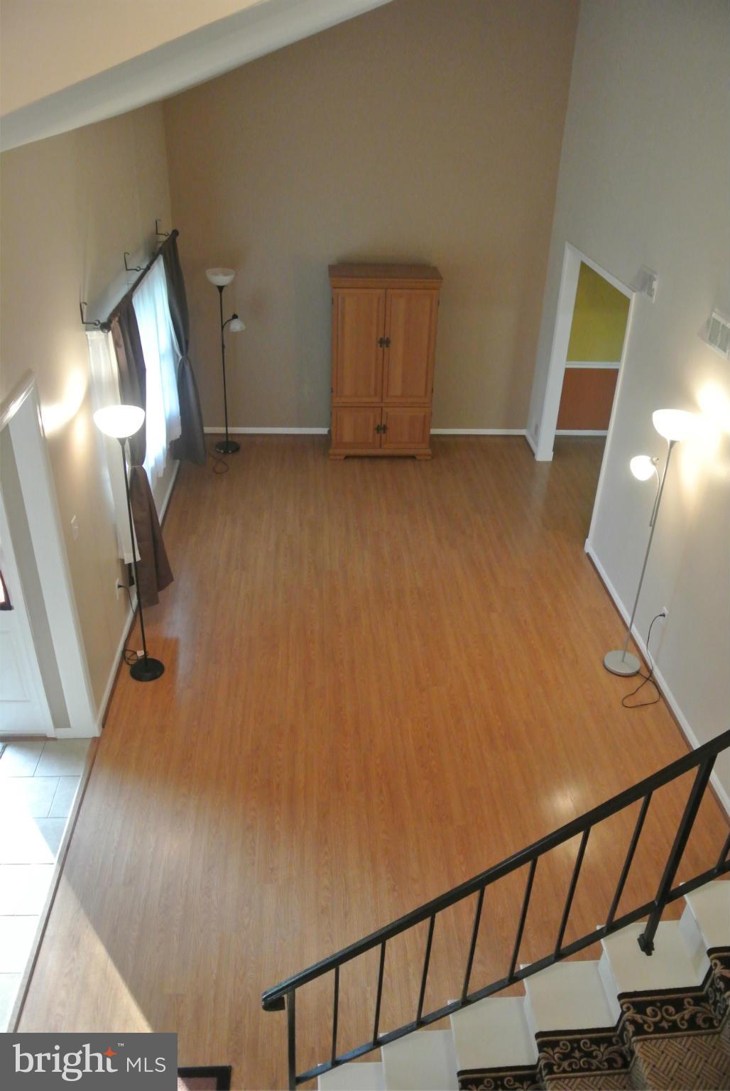 REFLECTION LAKE - Residential