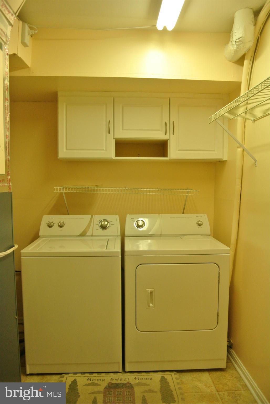 REFLECTION LAKE - Residential