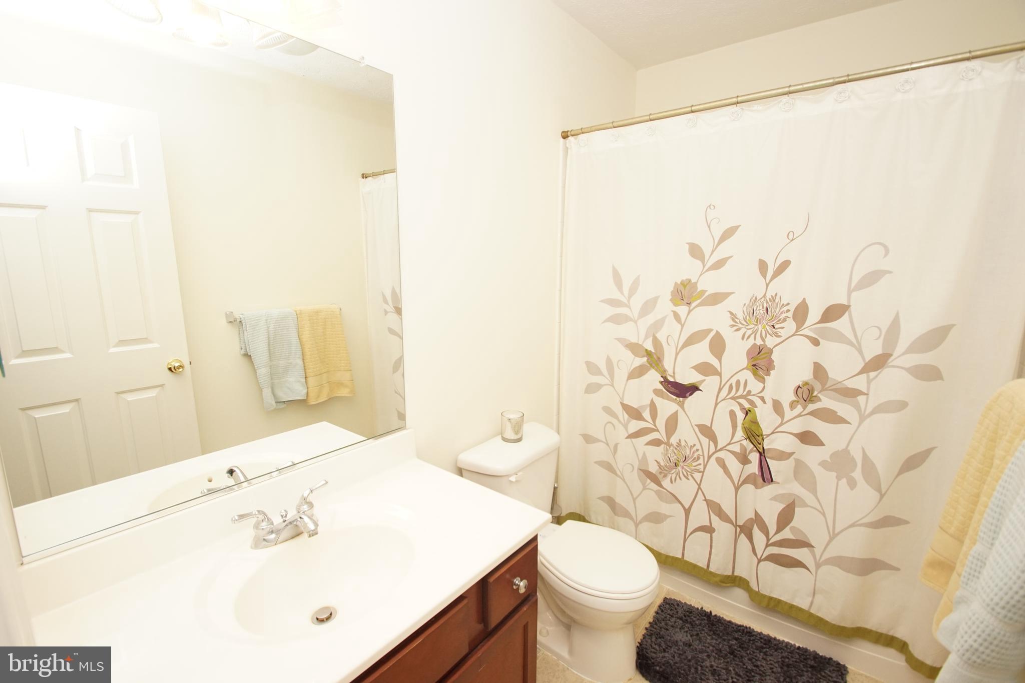 HOLLY WOODS - Residential