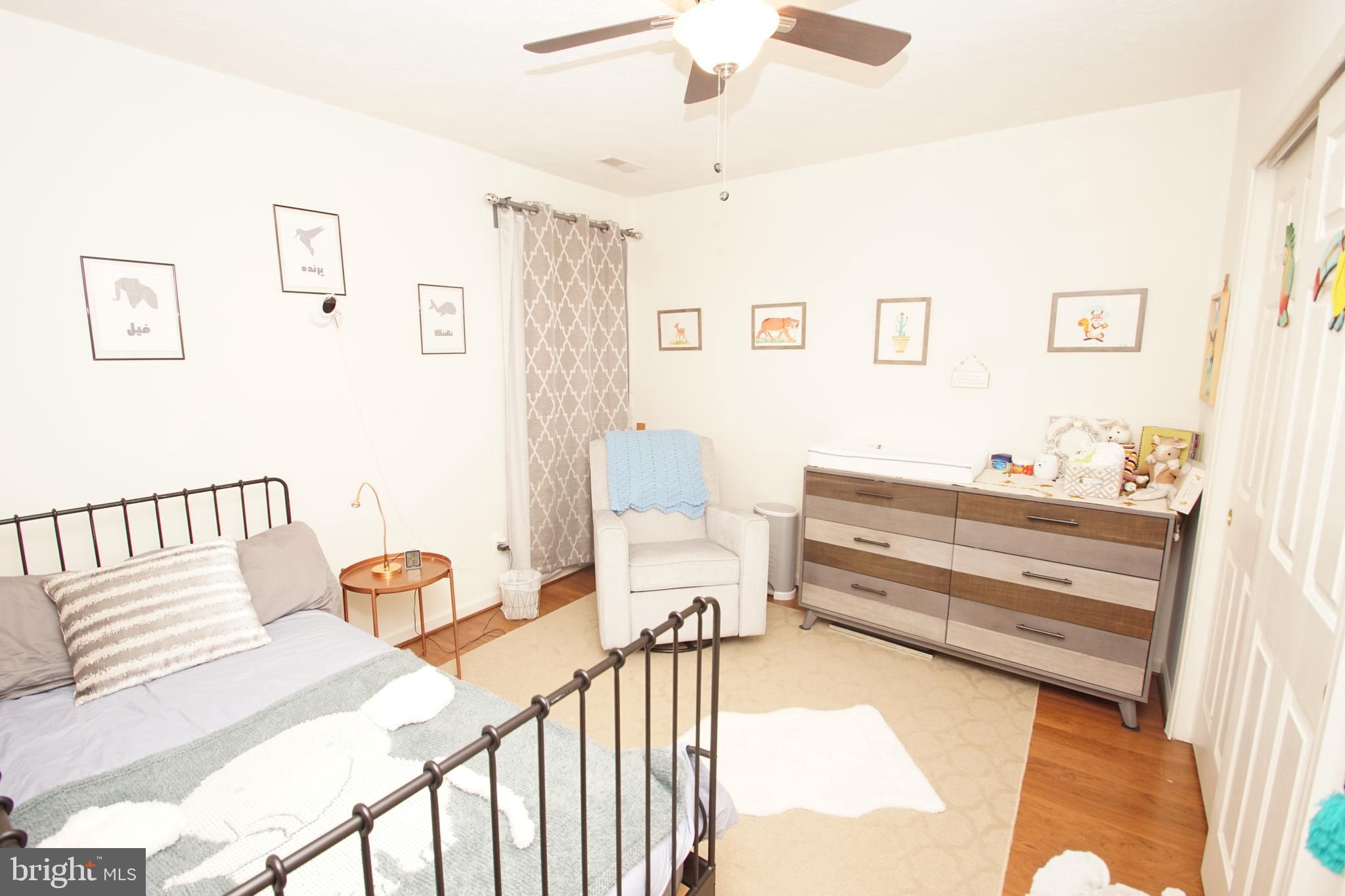 HOLLY WOODS - Residential